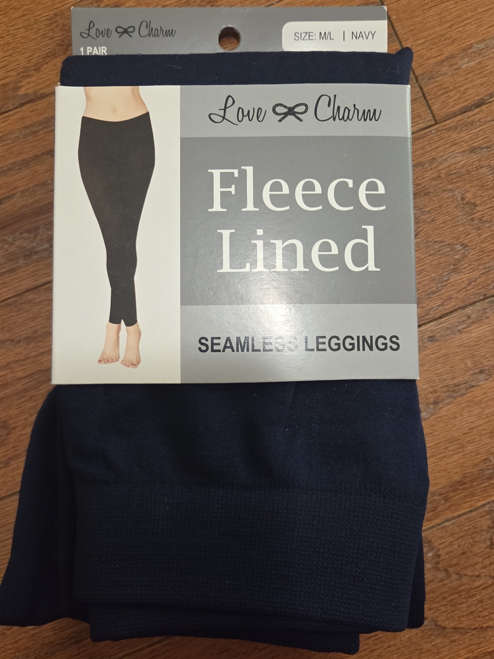 NWT Navy Love Charm Fleece Lined Seamless Leggings in size M/L